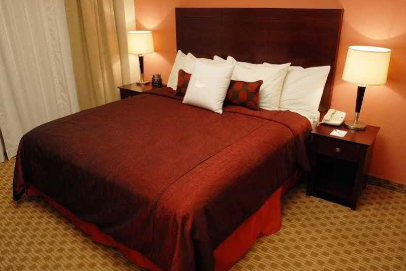 Homewood Suites By Hilton Nashville Downtown Екстер'єр фото